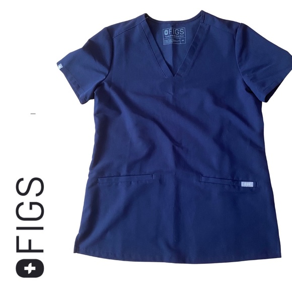 FIGS Casma™ Three-Pocket Scrub Top XS - Picture 1 of 4